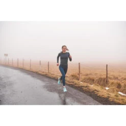 Ademend Hardloopshirt Met Lange Mouwen Voor Dames Skincare Light 17 Ademend Hardloopshirt Met Lange Mouwen Voor Dames Skincare Light -Belly Verkoopwinkel ademend hardloopshirt voor dames skincare light lange mouwen smaragdgroen 6