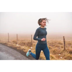 Ademend Hardloopshirt Met Lange Mouwen Voor Dames Skincare Light 18 Ademend Hardloopshirt Met Lange Mouwen Voor Dames Skincare Light -Belly Verkoopwinkel ademend hardloopshirt voor dames skincare light lange mouwen smaragdgroen 7