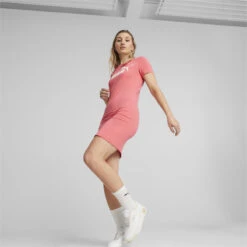 Essentials Slanke T-shirtjurk Voor Dames PUMA -Belly Verkoopwinkel essentials slanke t shirtjurk voor dames puma 2