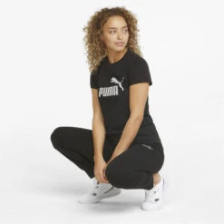 Essentials+ T-shirt Met Metallic Logo Dames PUMA -Belly Verkoopwinkel essentials t shirt met metallic logo dames puma 3