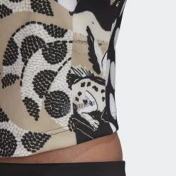 ADIDAS Farm Print AEROREADY Sport Tanktop 10 ADIDAS Farm Print AEROREADY Sport Tanktop -Belly Verkoopwinkel farm print aeroready sport tanktop 4